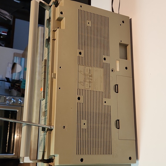 Vintage early '80's Panasonic Model RX-4975 Boombox w/ orig instructions - Picture 7 of 16